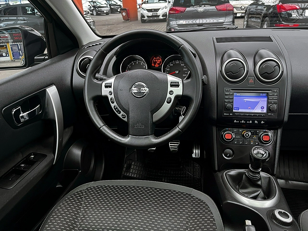 Nissan Qashqai - Zdjęcie 14