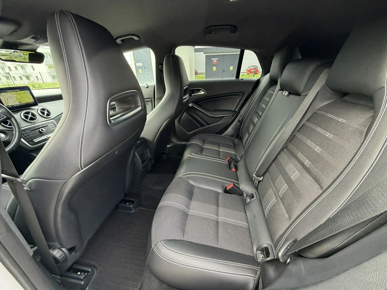 Mercedes CLA 220 - Zdjęcie 29