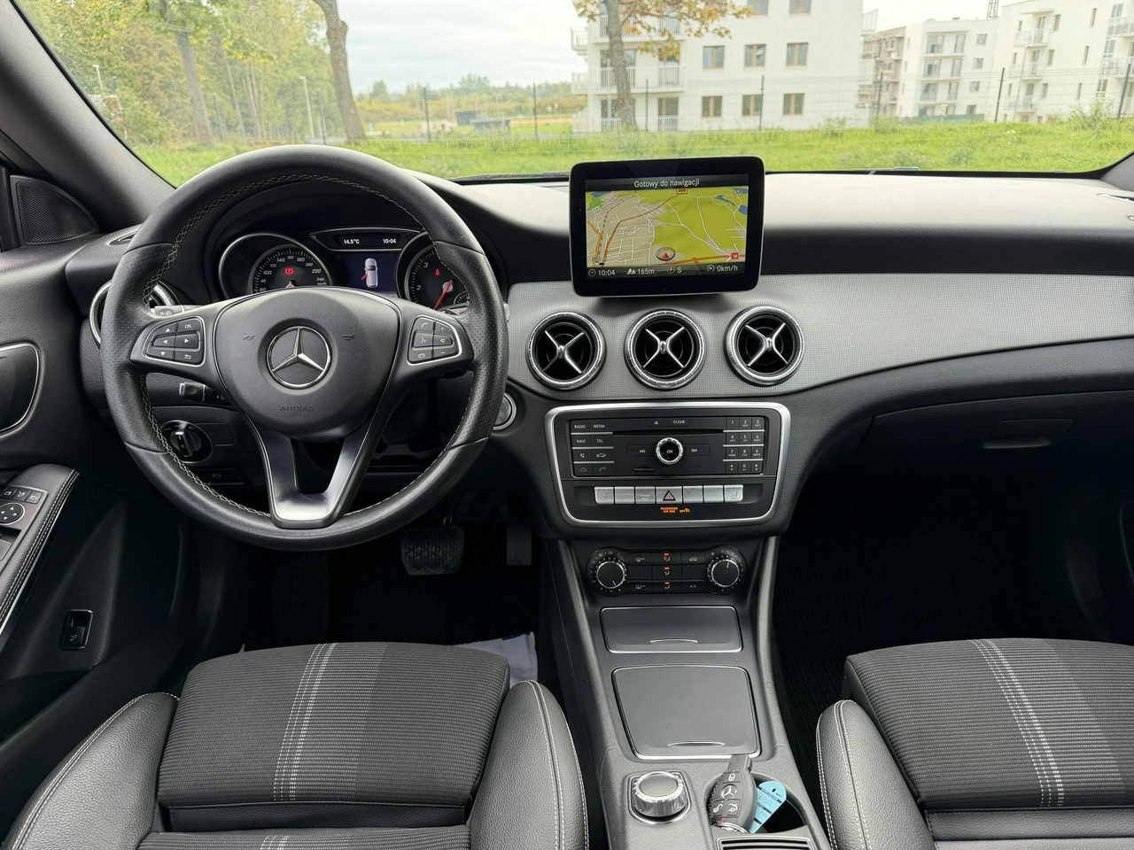 Mercedes CLA 220 - Zdjęcie 20