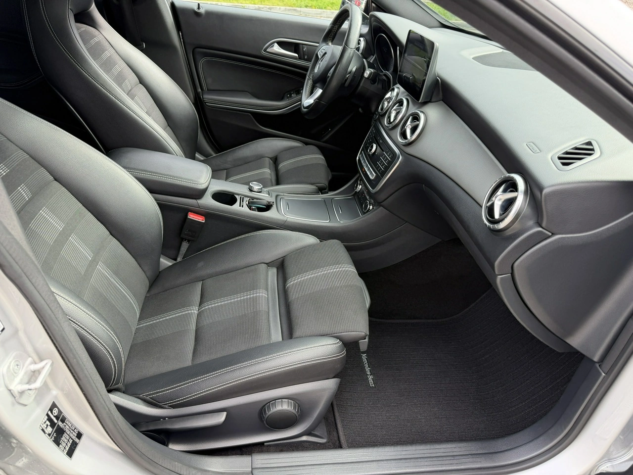 Mercedes CLA 220 - Zdjęcie 33