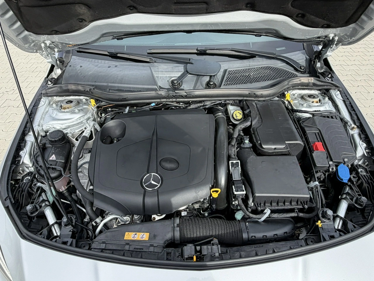 Mercedes CLA 220 - Zdjęcie 2