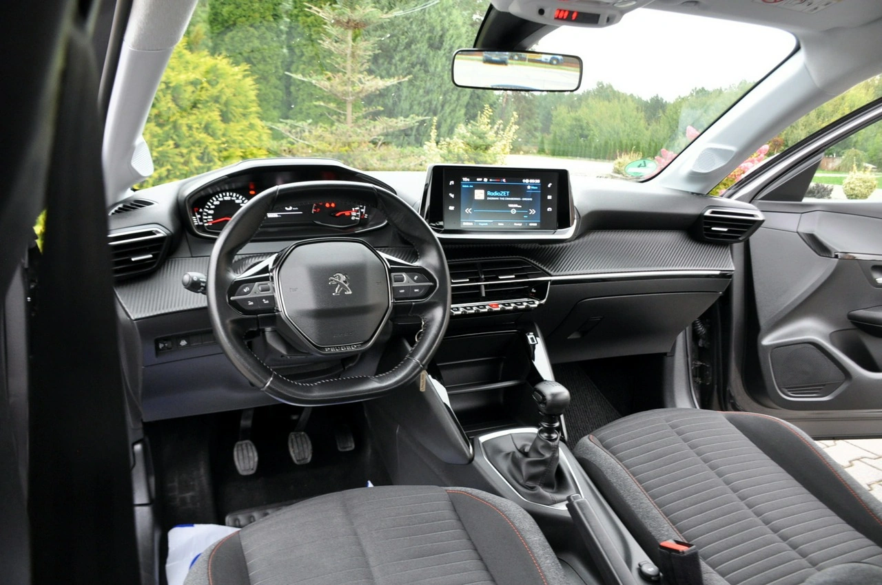 Peugeot 208 - Zdjęcie 27