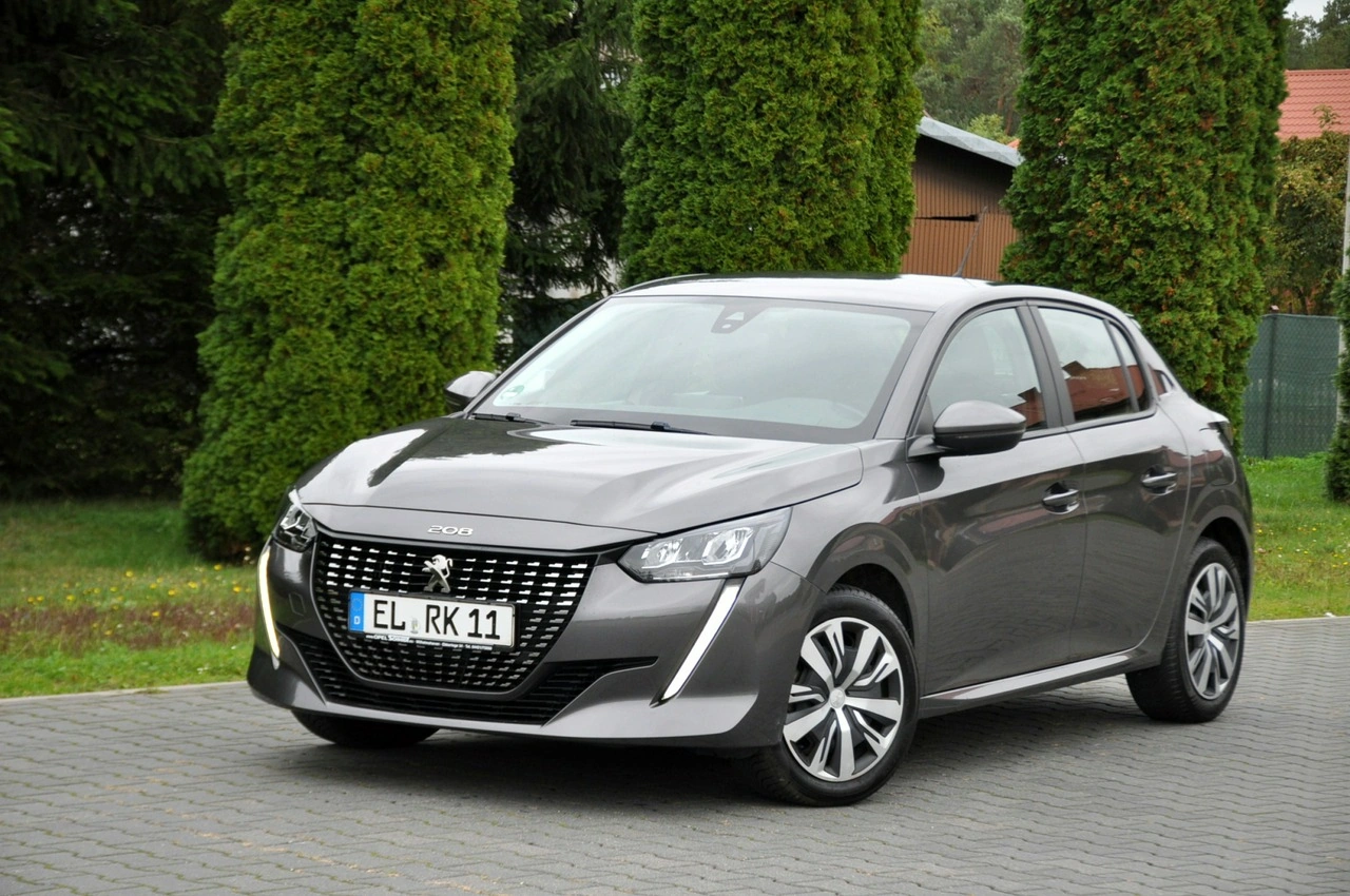 Peugeot 208 - Zdjęcie 8