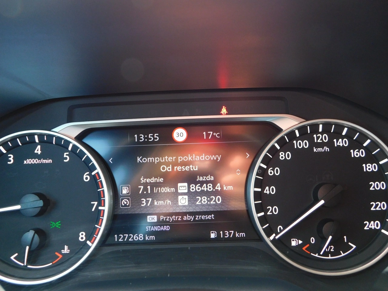 Nissan Qashqai - Zdjęcie 14