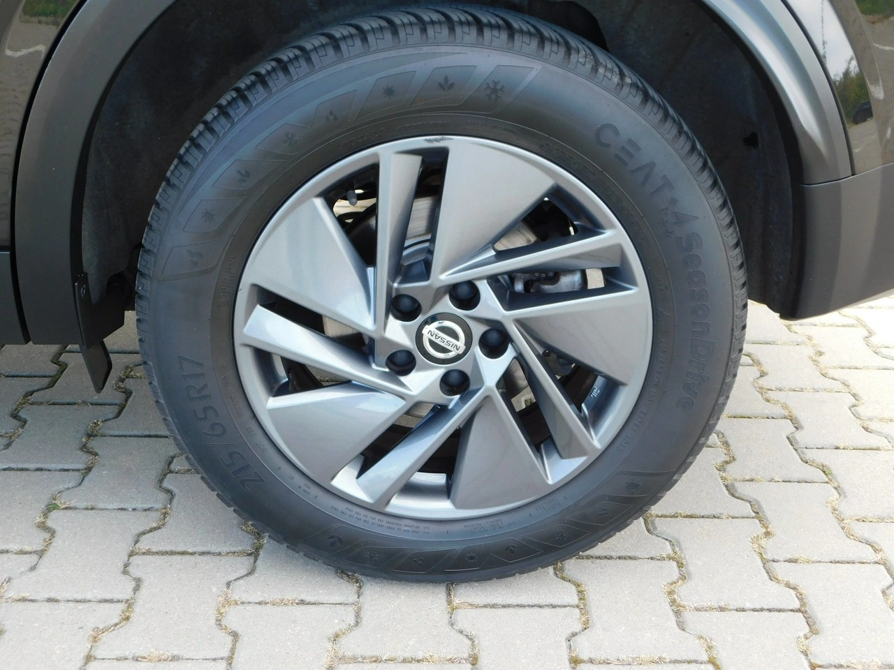 Nissan Qashqai - Zdjęcie 19