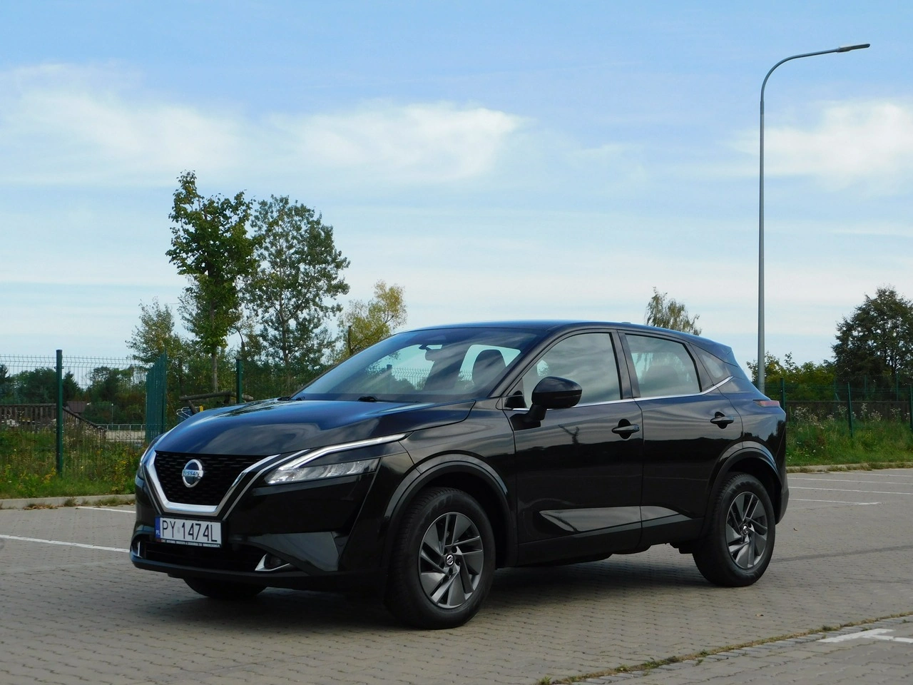 Nissan Qashqai - Zdjęcie 20