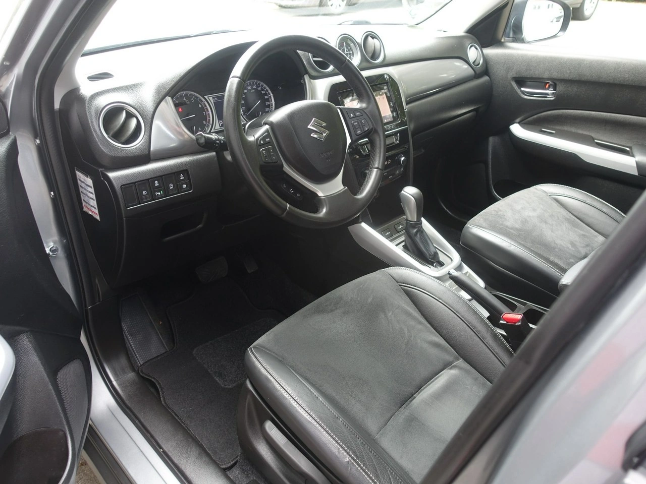 Suzuki Vitara - Zdjęcie 8