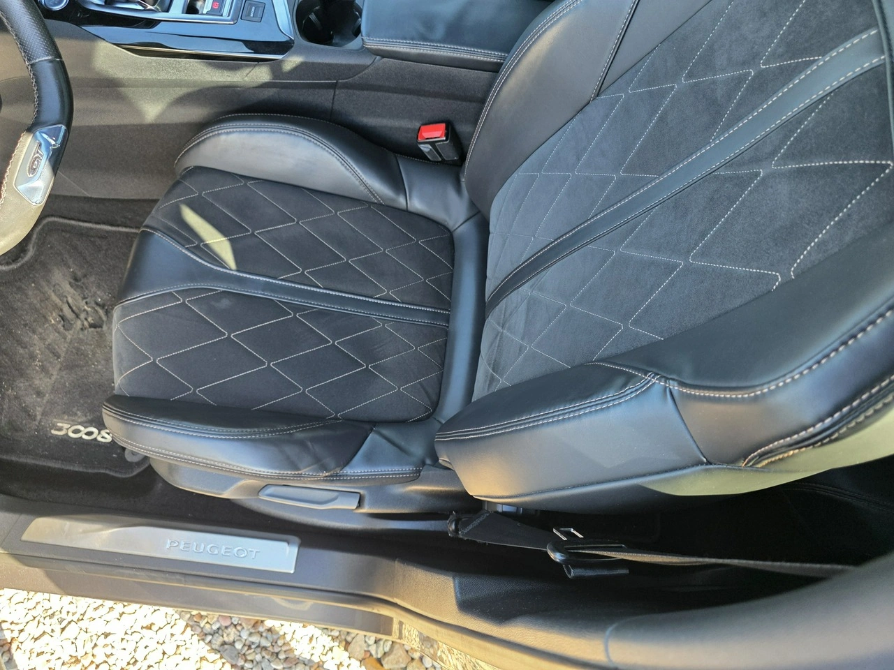 Peugeot 3008 - Zdjęcie 18