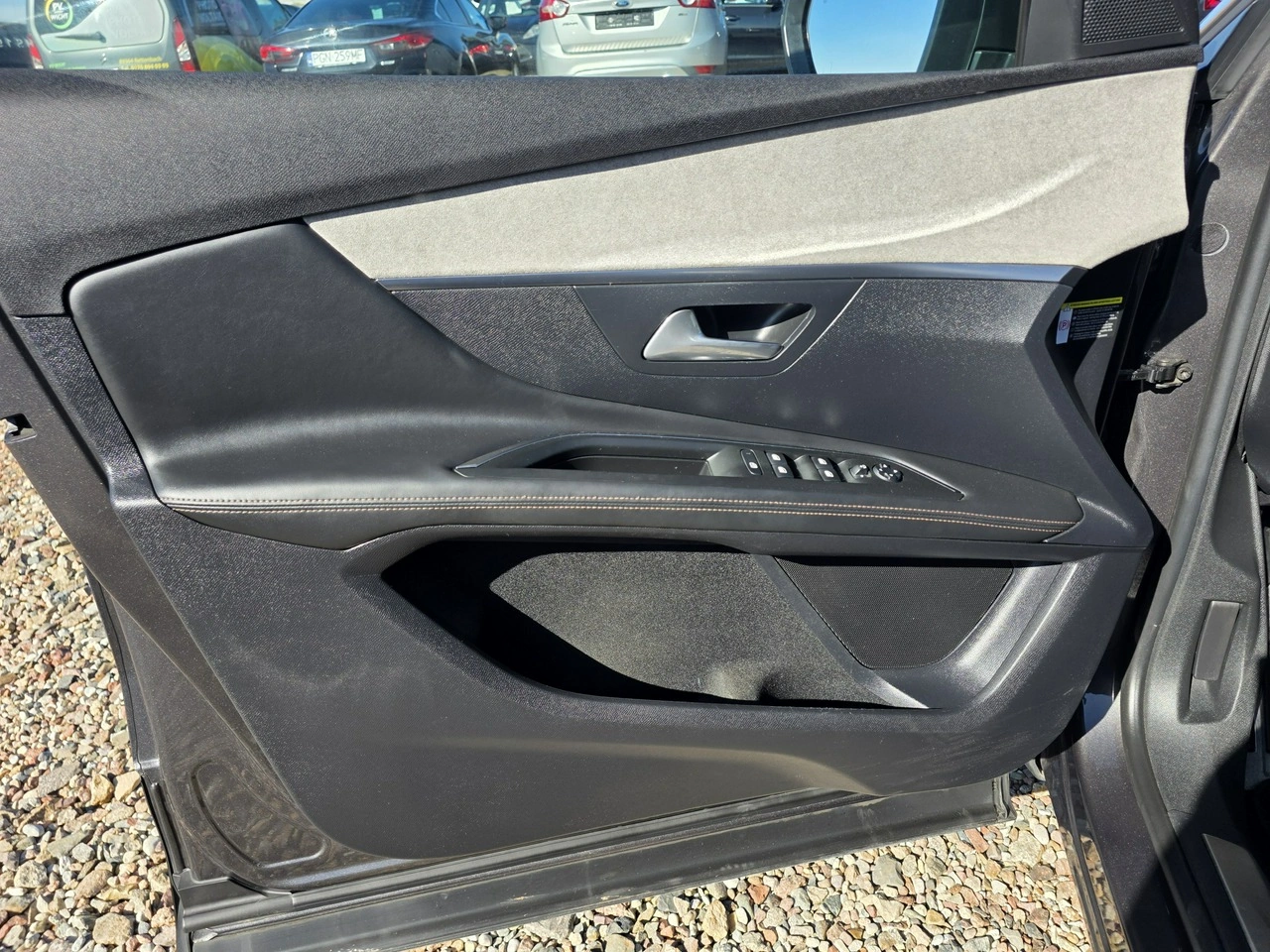 Peugeot 3008 - Zdjęcie 19