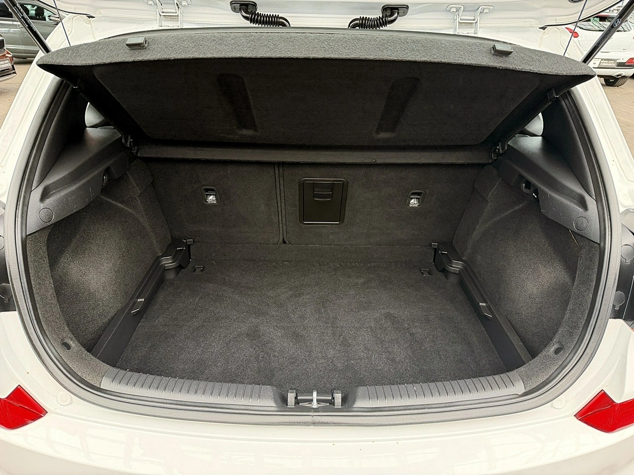 Hyundai i30 - Zdjęcie 14