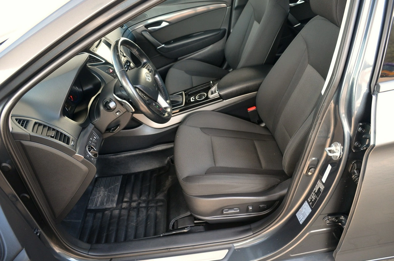 Hyundai i40 - Zdjęcie 15