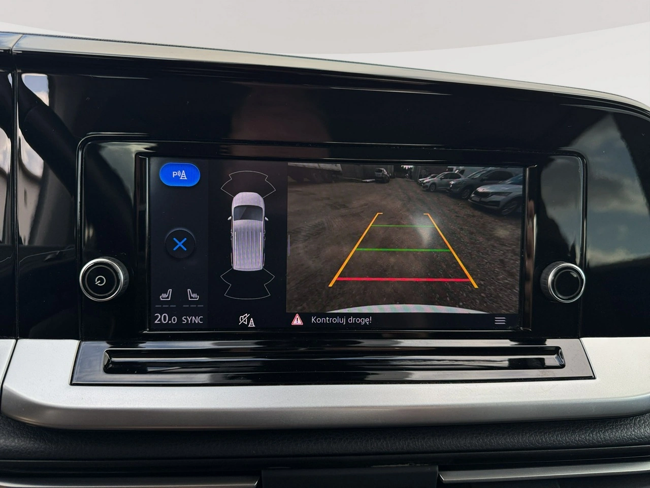 Ford Tourneo Connect - Zdjęcie 17