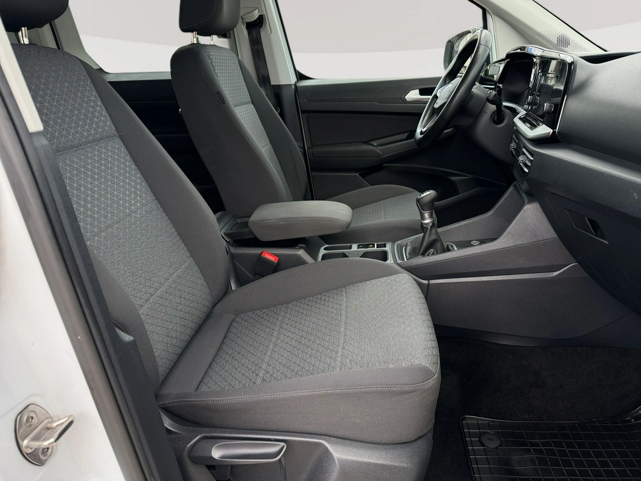 Ford Tourneo Connect - Zdjęcie 25