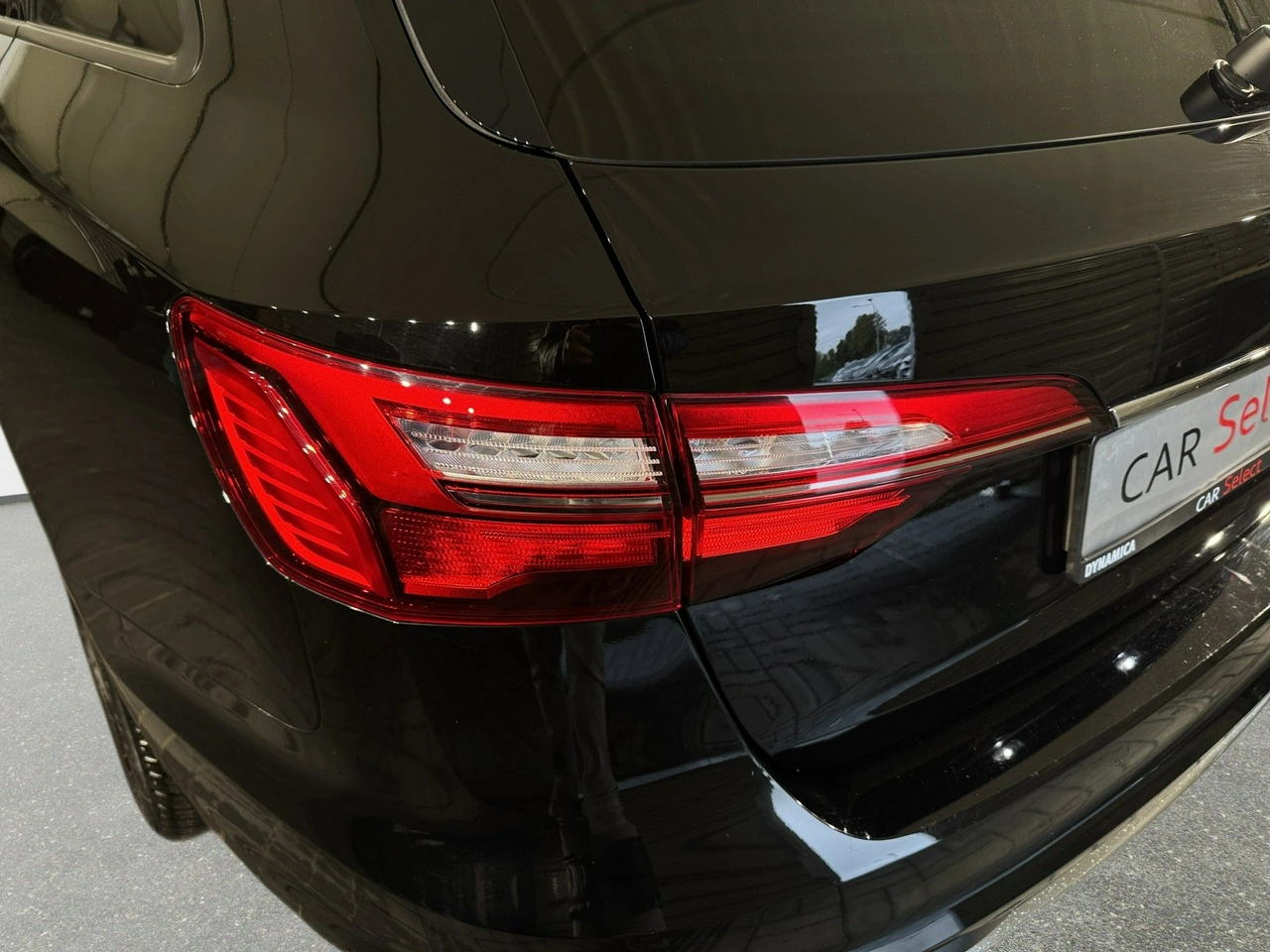 Audi A4 - Zdjęcie 10