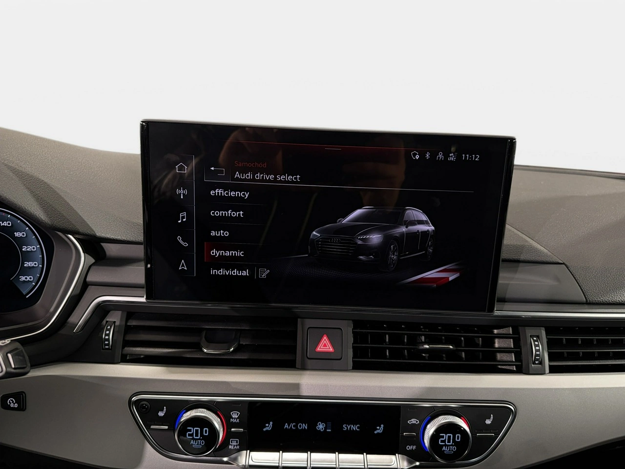 Audi A4 - Zdjęcie 23