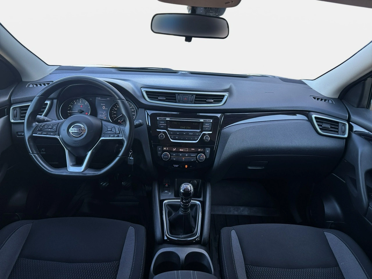 Nissan Qashqai - Zdjęcie 9