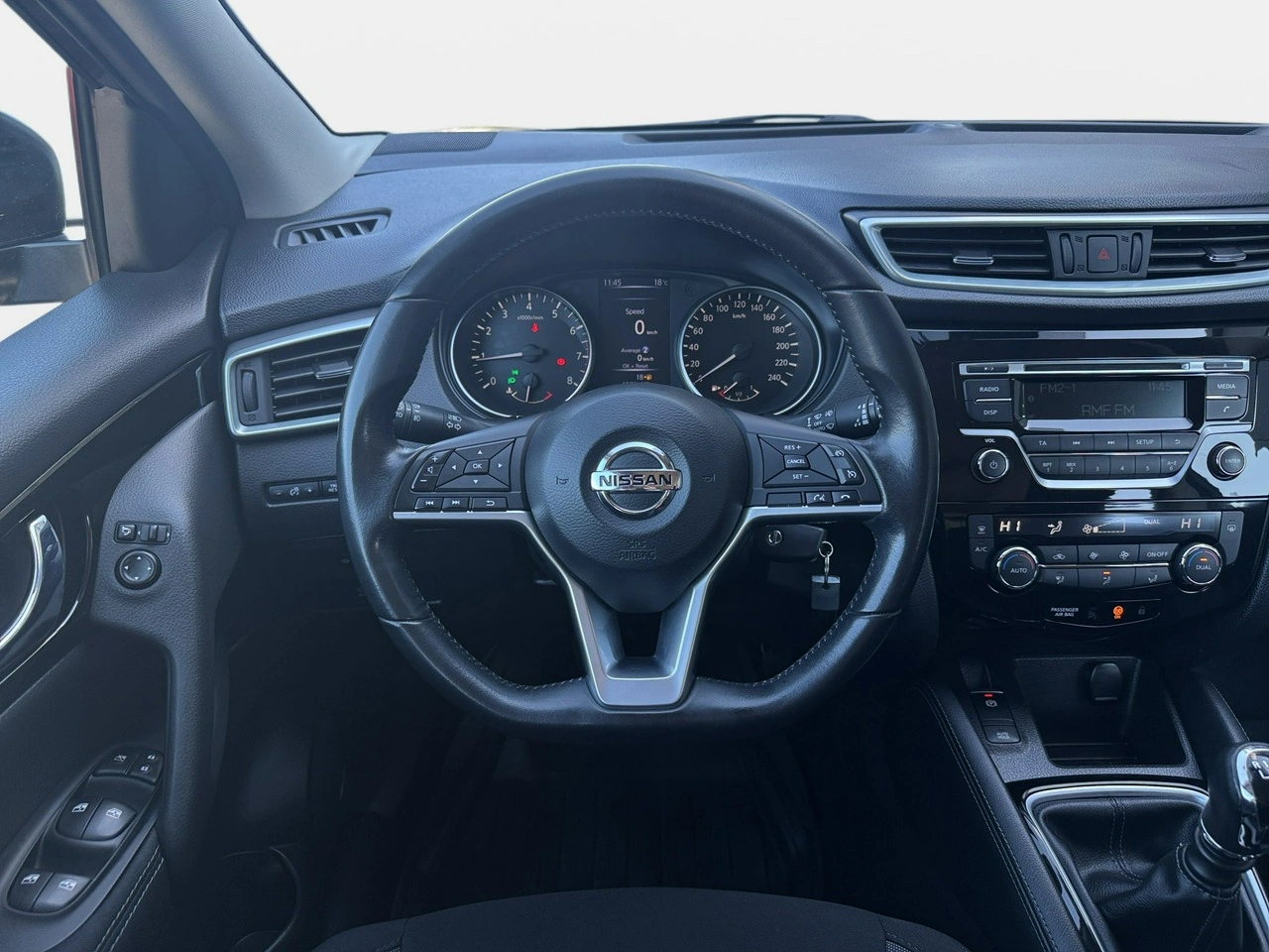 Nissan Qashqai - Zdjęcie 10