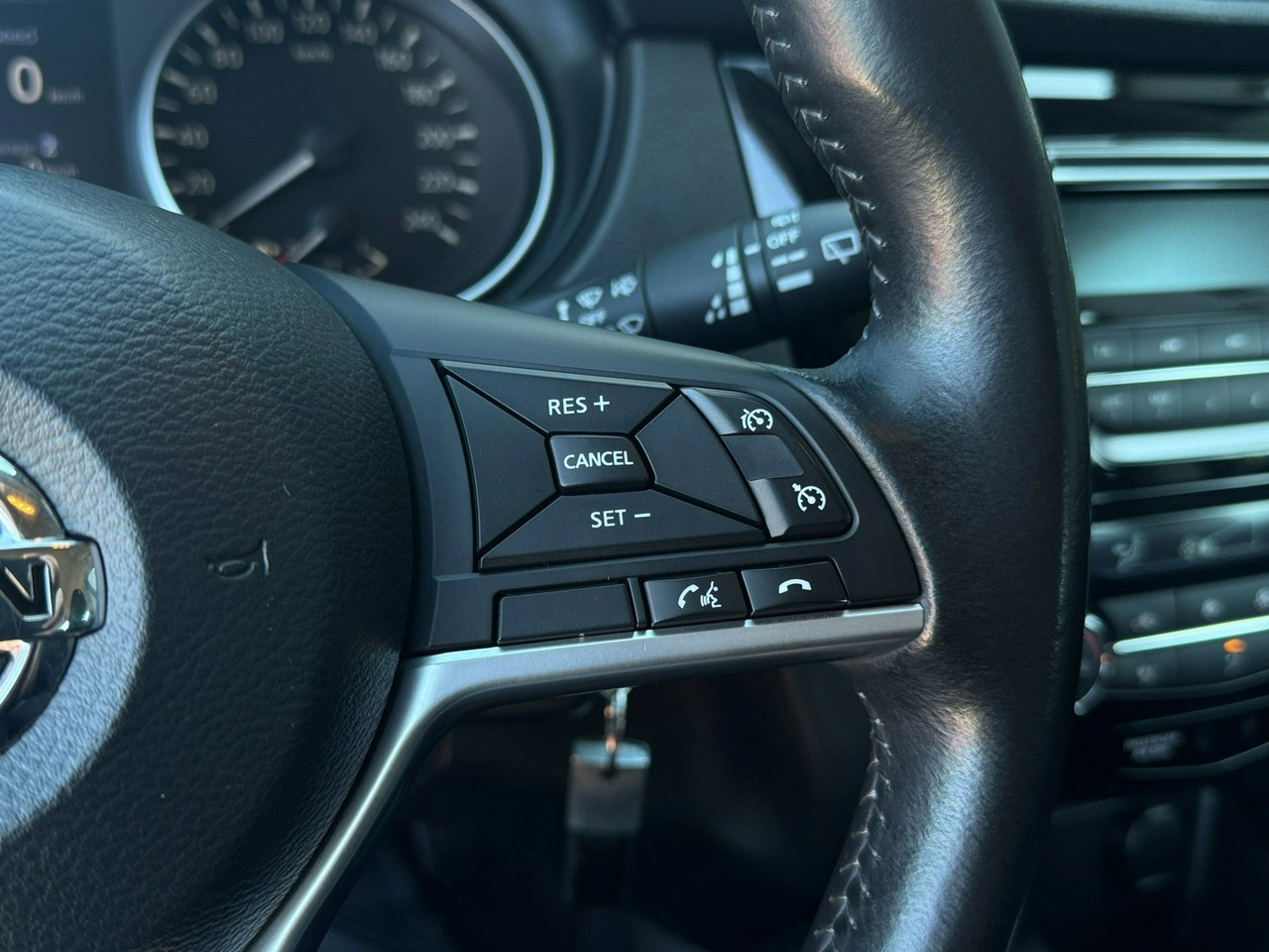 Nissan Qashqai - Zdjęcie 15