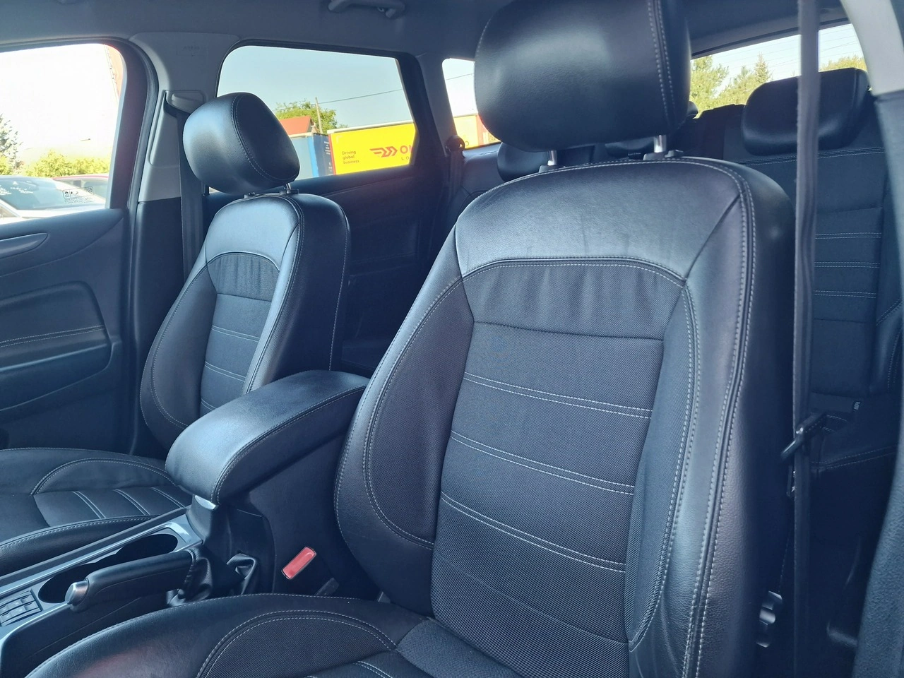 Ford Mondeo - Zdjęcie 16