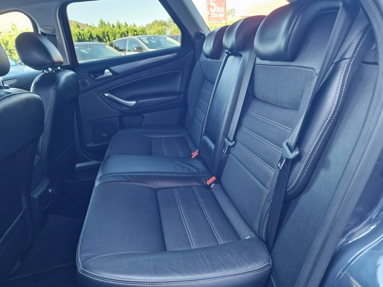 Ford Mondeo - Zdjęcie 18