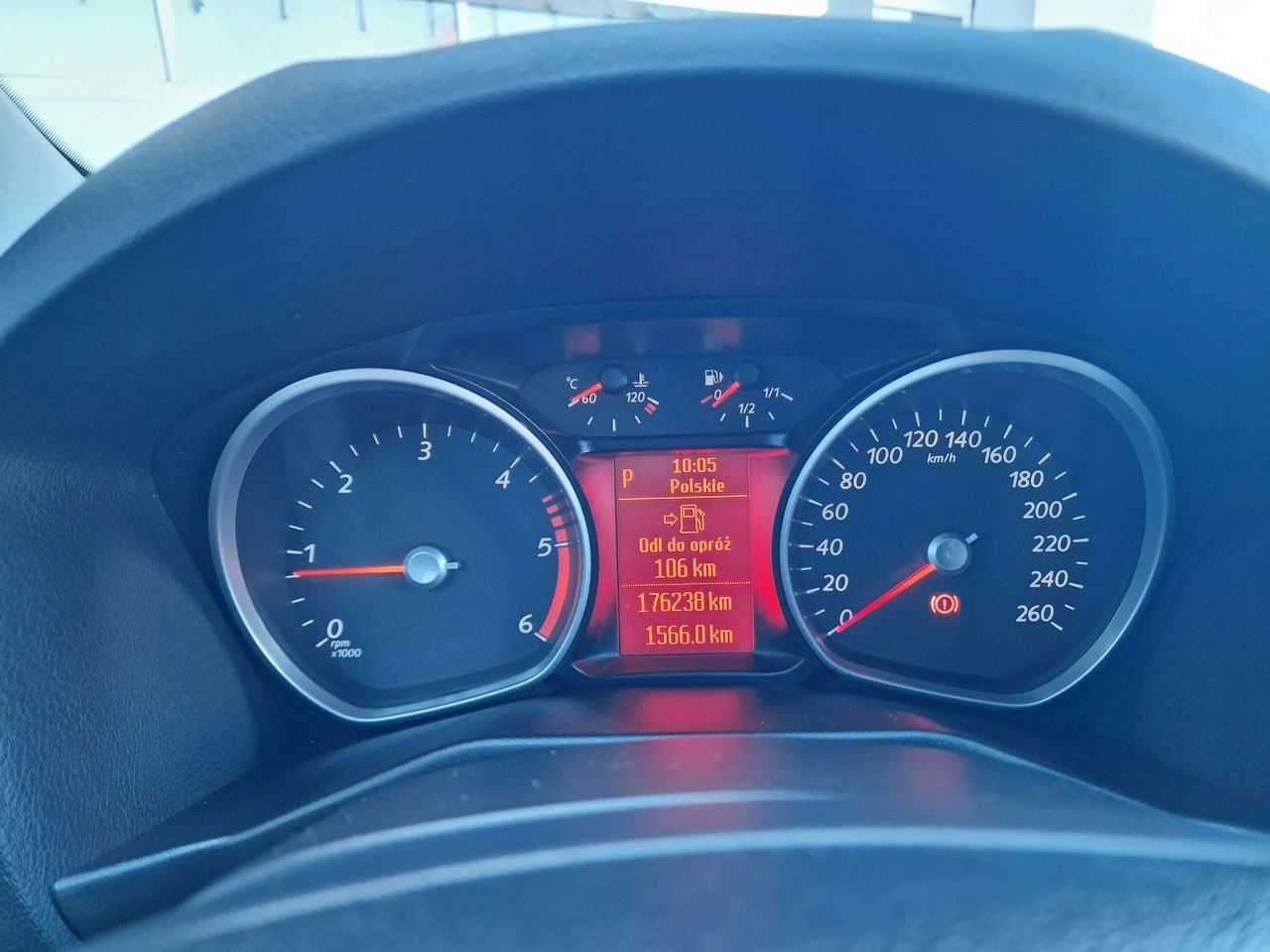 Ford Mondeo - Zdjęcie 28