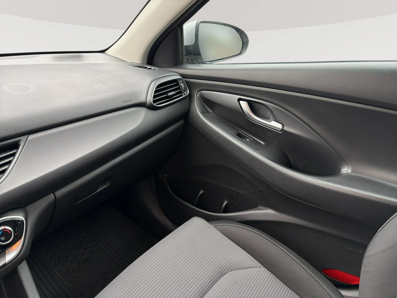 Hyundai i30 - Zdjęcie 18