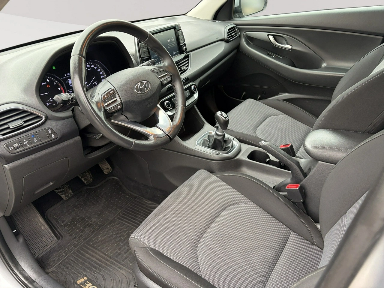Hyundai i30 - Zdjęcie 6