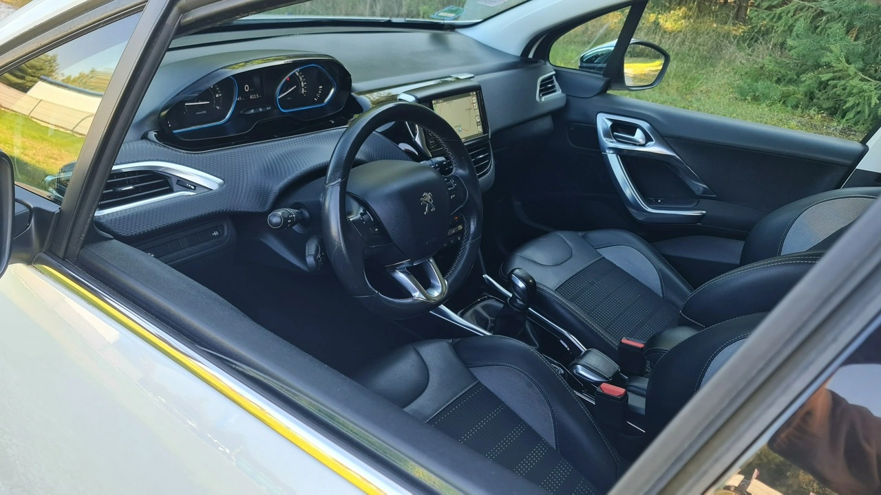 Peugeot 2008 - Zdjęcie 9