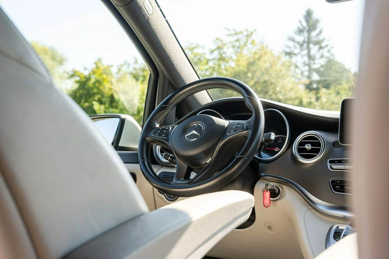 Mercedes Klasa V - Zdjęcie 22