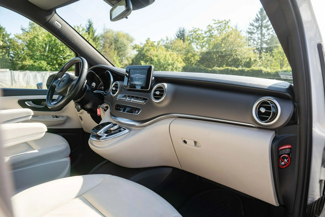 Mercedes Klasa V - Zdjęcie 24