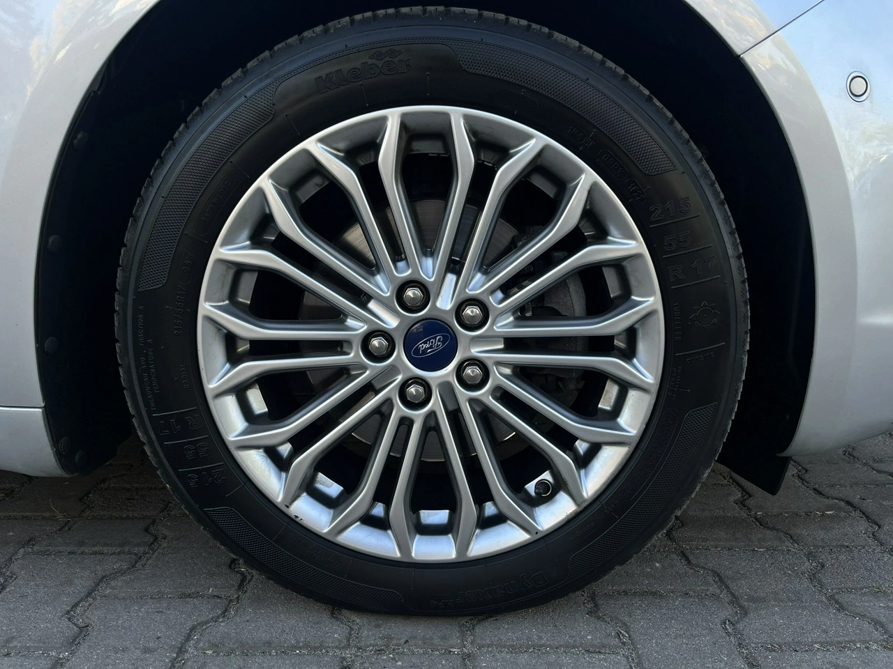 Ford Mondeo - Zdjęcie 9