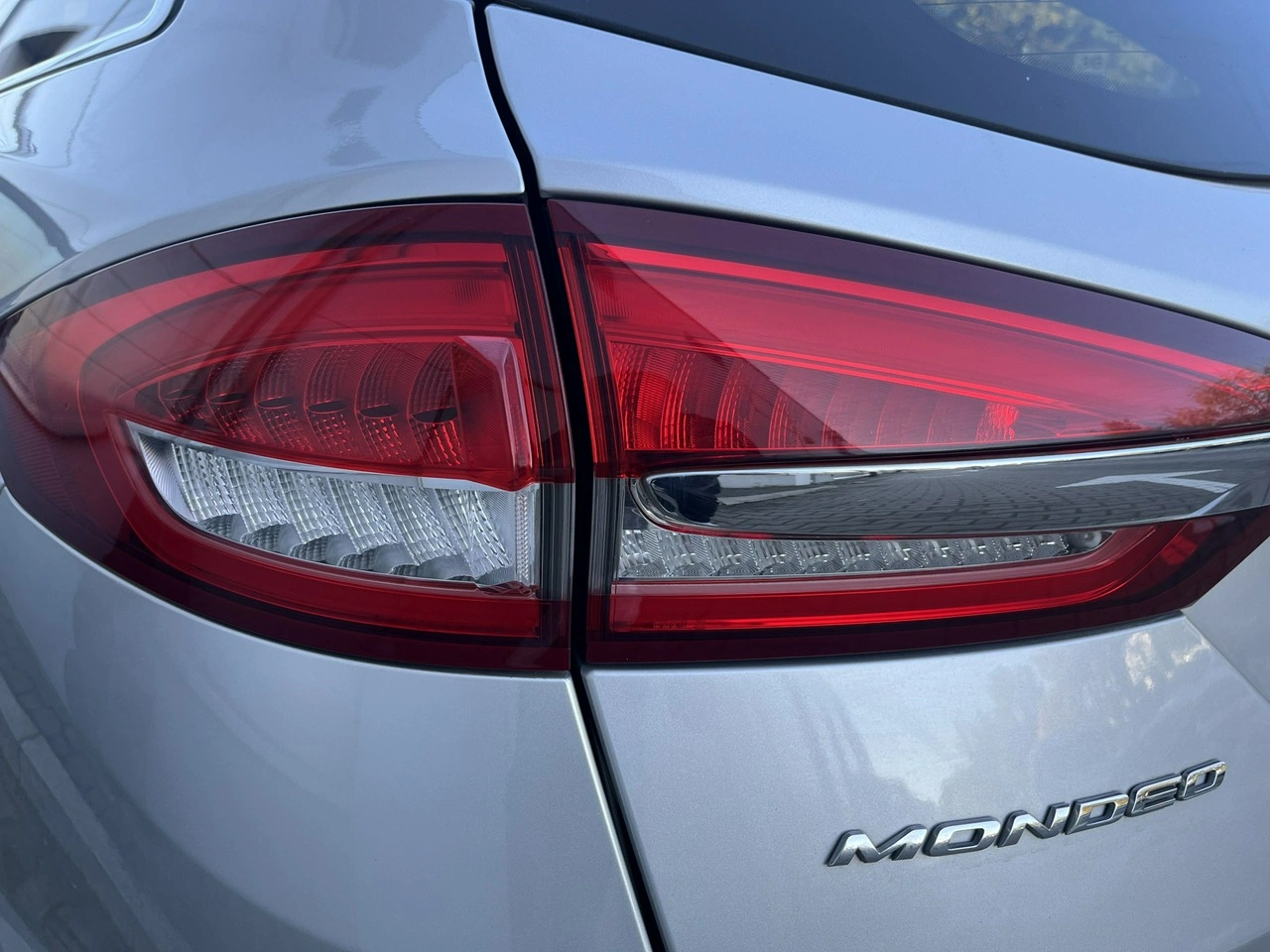 Ford Mondeo - Zdjęcie 10