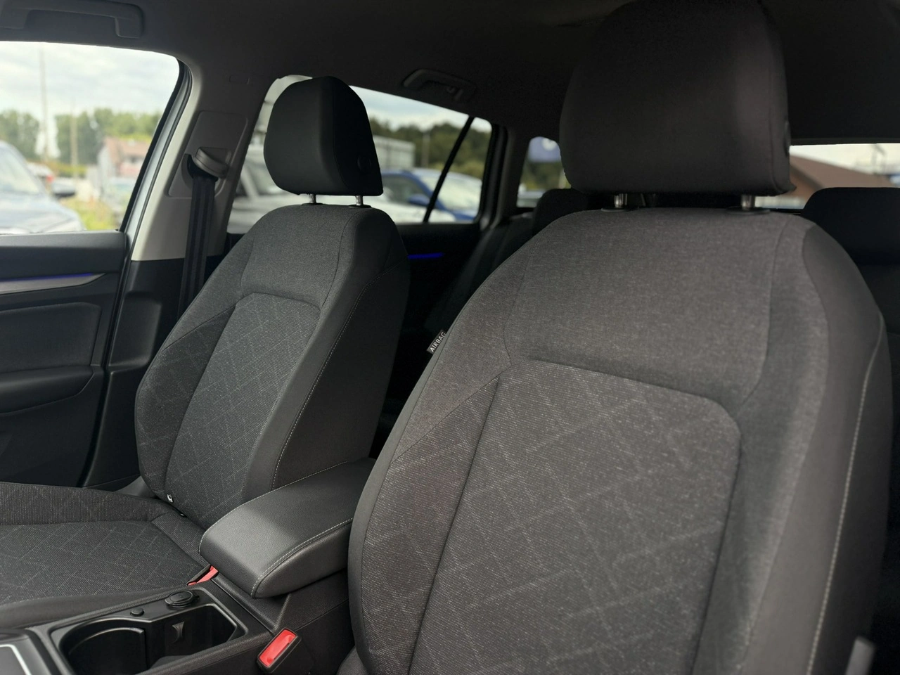 Volkswagen Golf - Zdjęcie 10