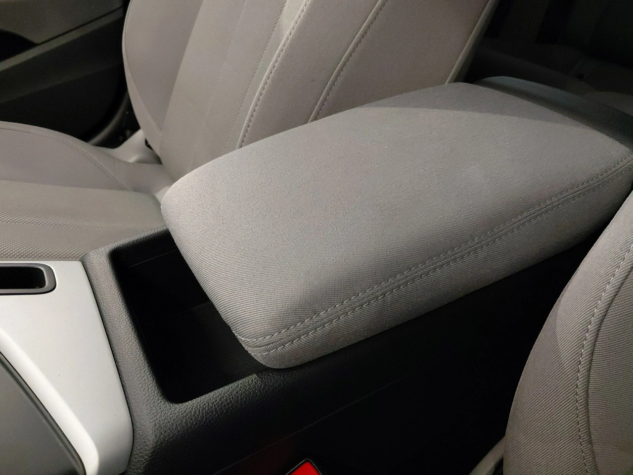 Audi A4 - Zdjęcie 36