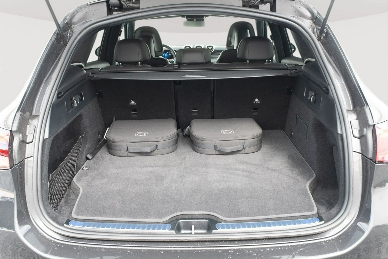 Mercedes GLC 300 - Zdjęcie 25