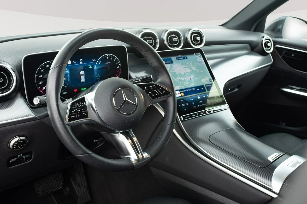 Mercedes GLC 300 - Zdjęcie 4