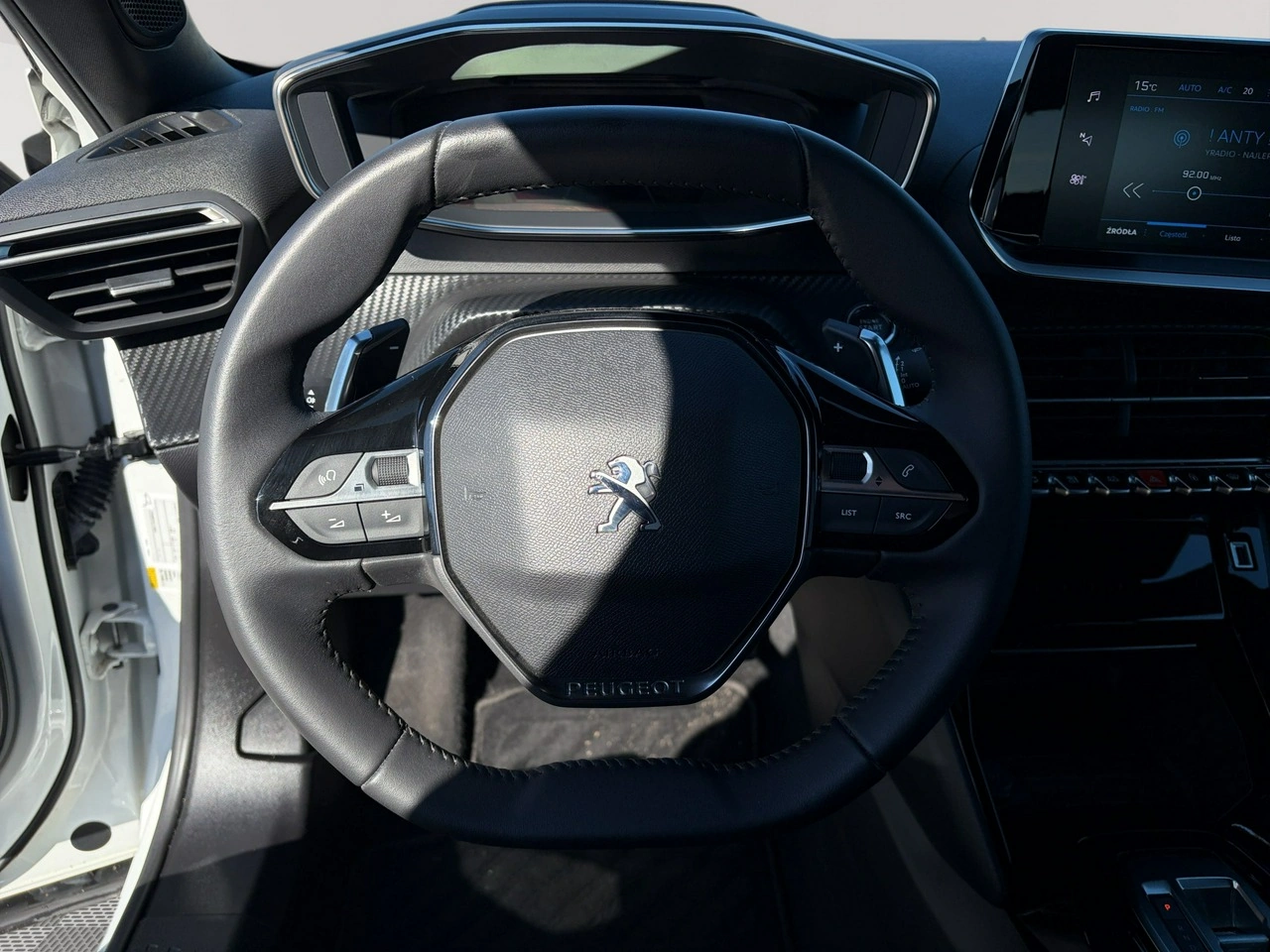 Peugeot 2008 - Zdjęcie 13