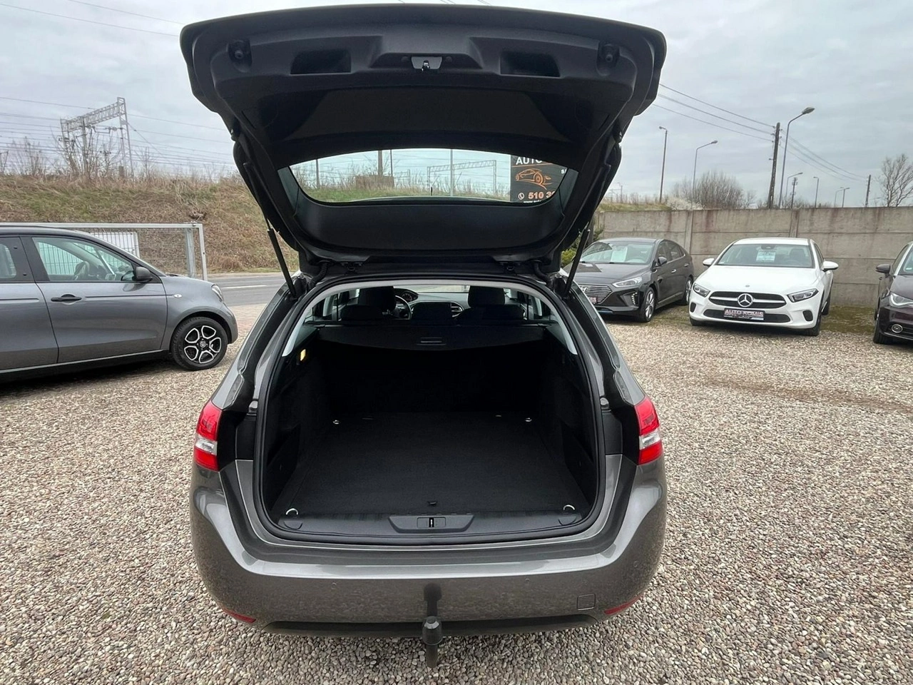 Peugeot 308 SW - Zdjęcie 28