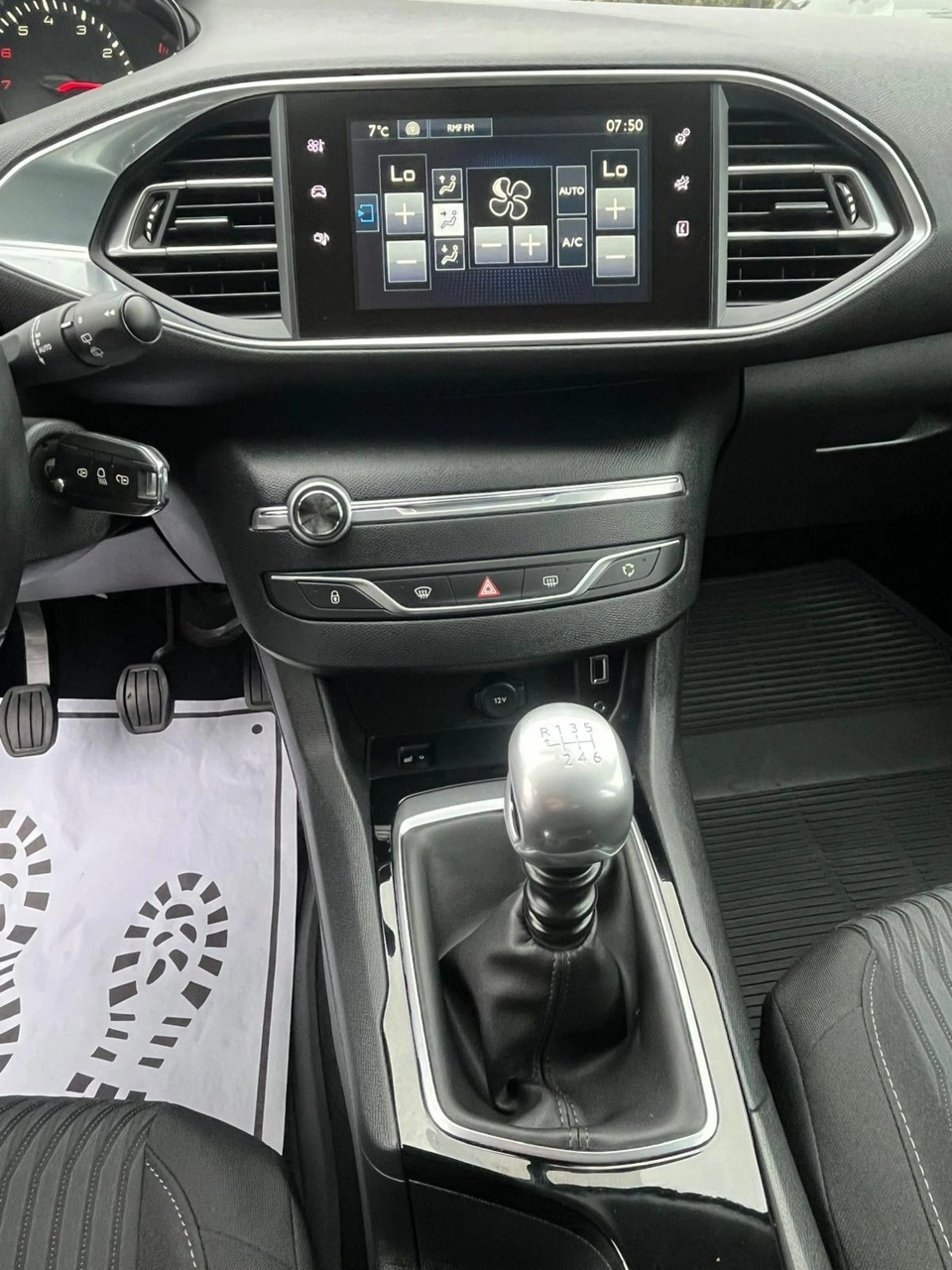 Peugeot 308 SW - Zdjęcie 32