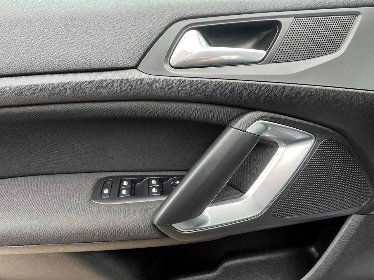 Peugeot 308 SW - Zdjęcie 36