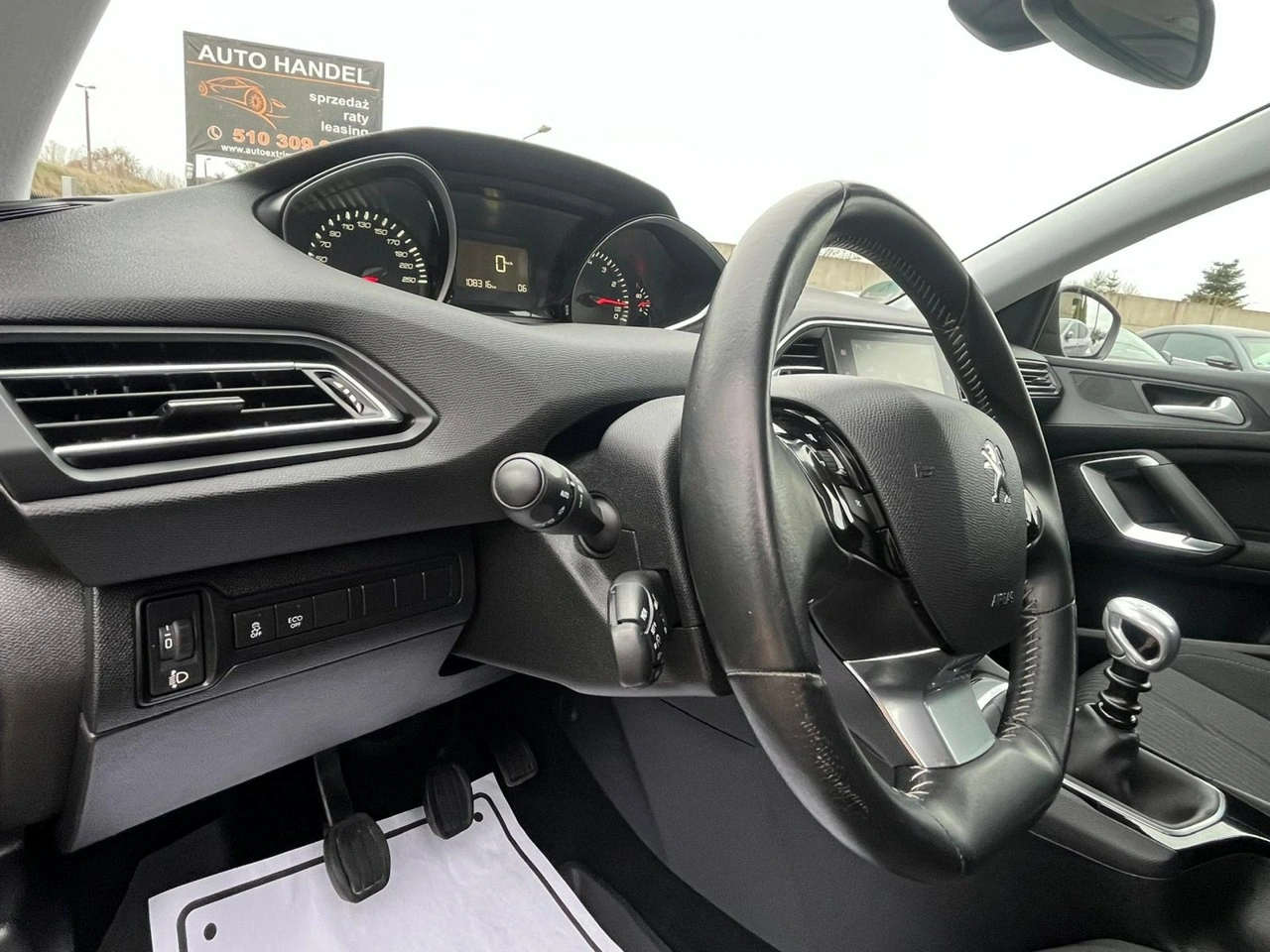 Peugeot 308 SW - Zdjęcie 38