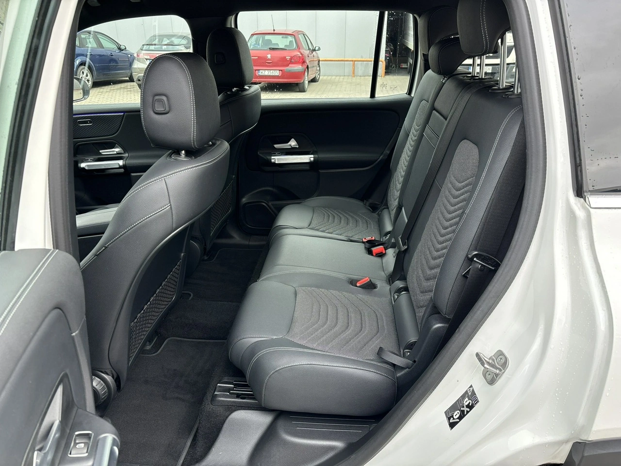 Mercedes EQB - Zdjęcie 18