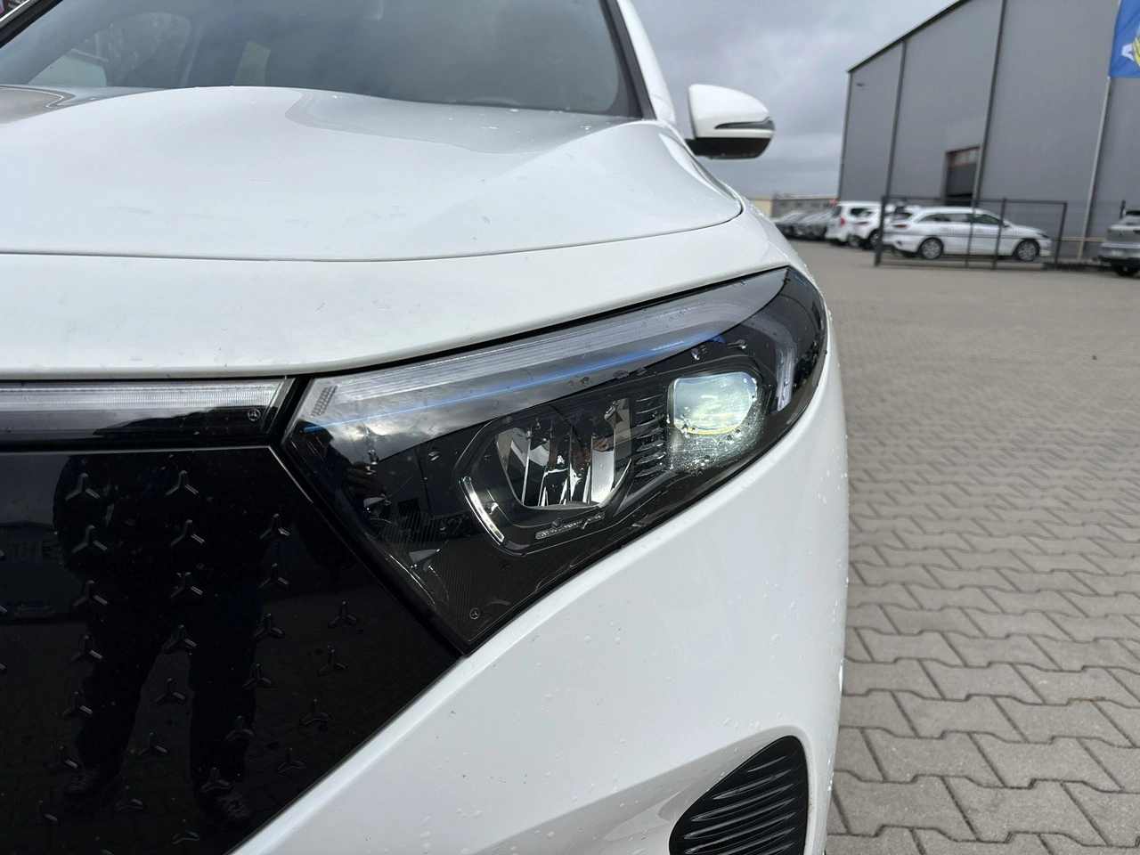 Mercedes EQB - Zdjęcie 8