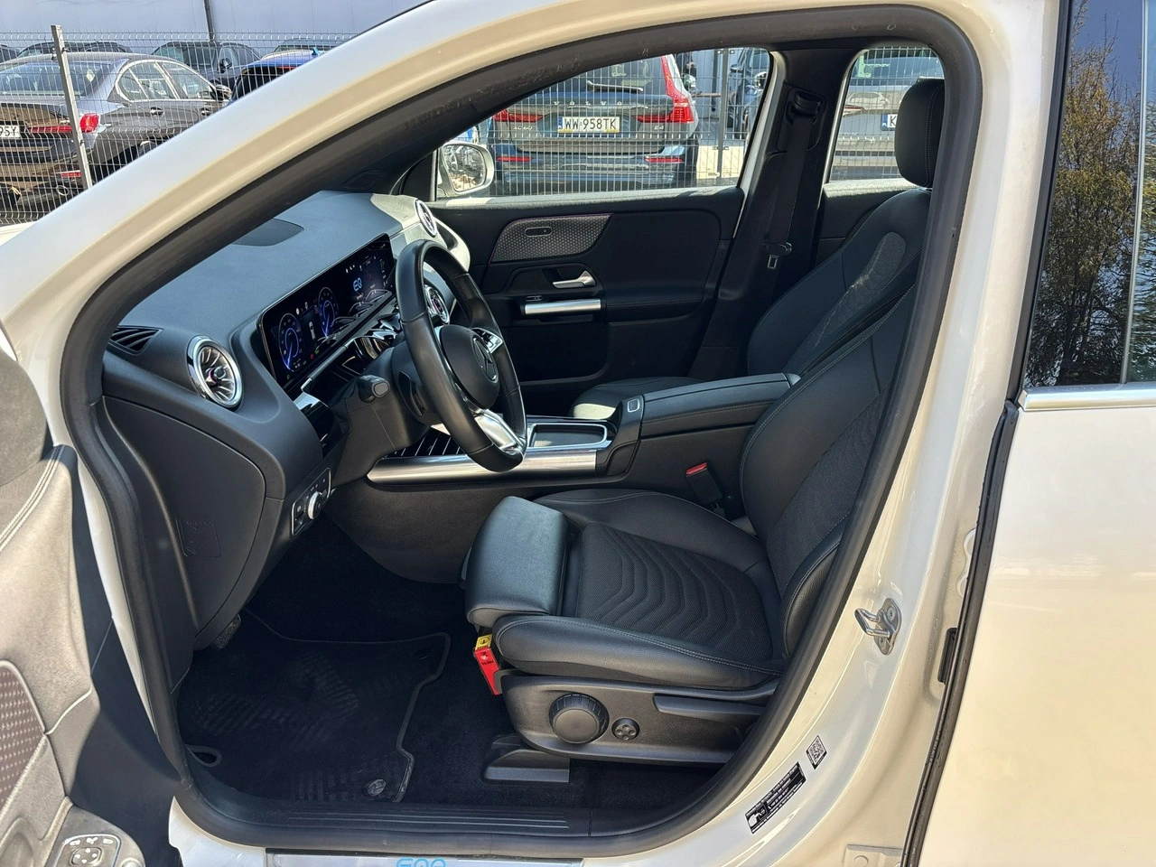 Mercedes EQA - Zdjęcie 9