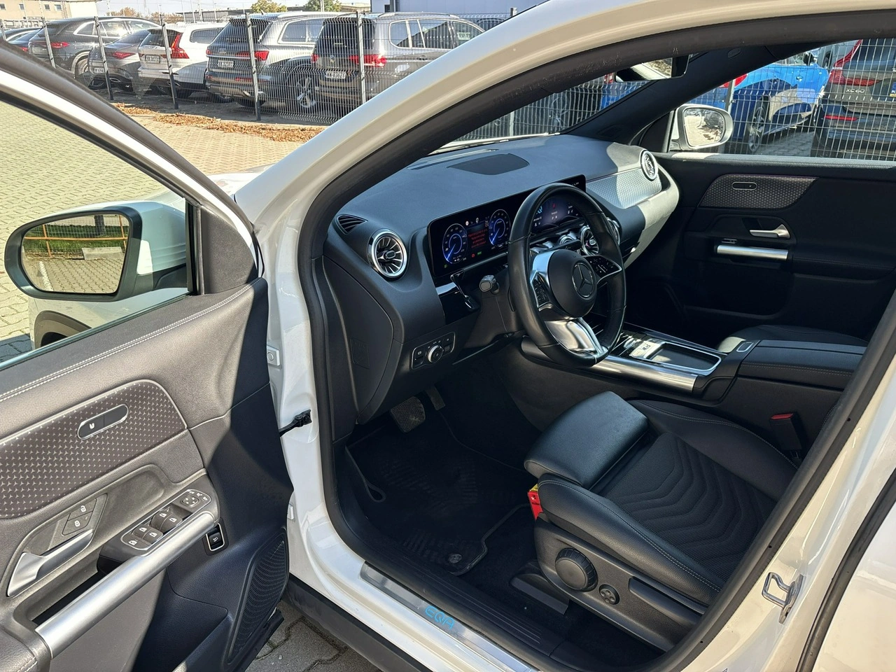 Mercedes EQA - Zdjęcie 10