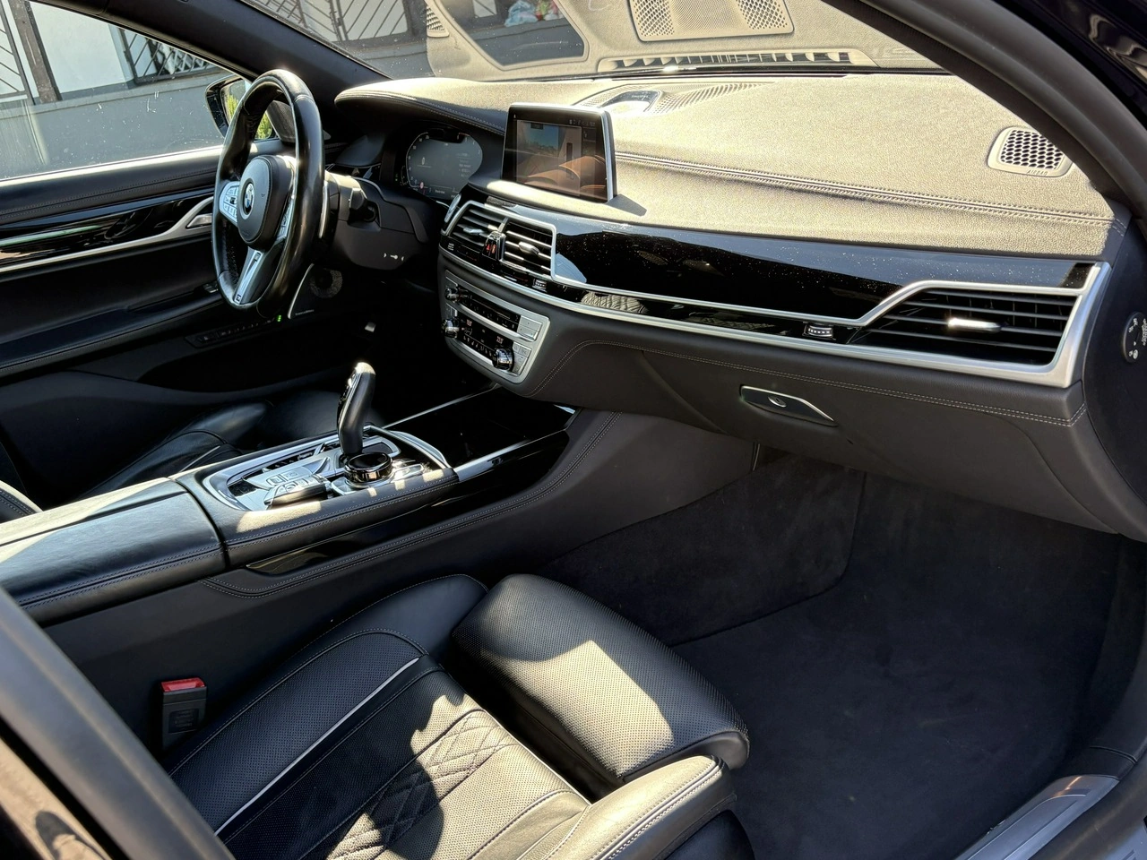 BMW 740 - Zdjęcie 12