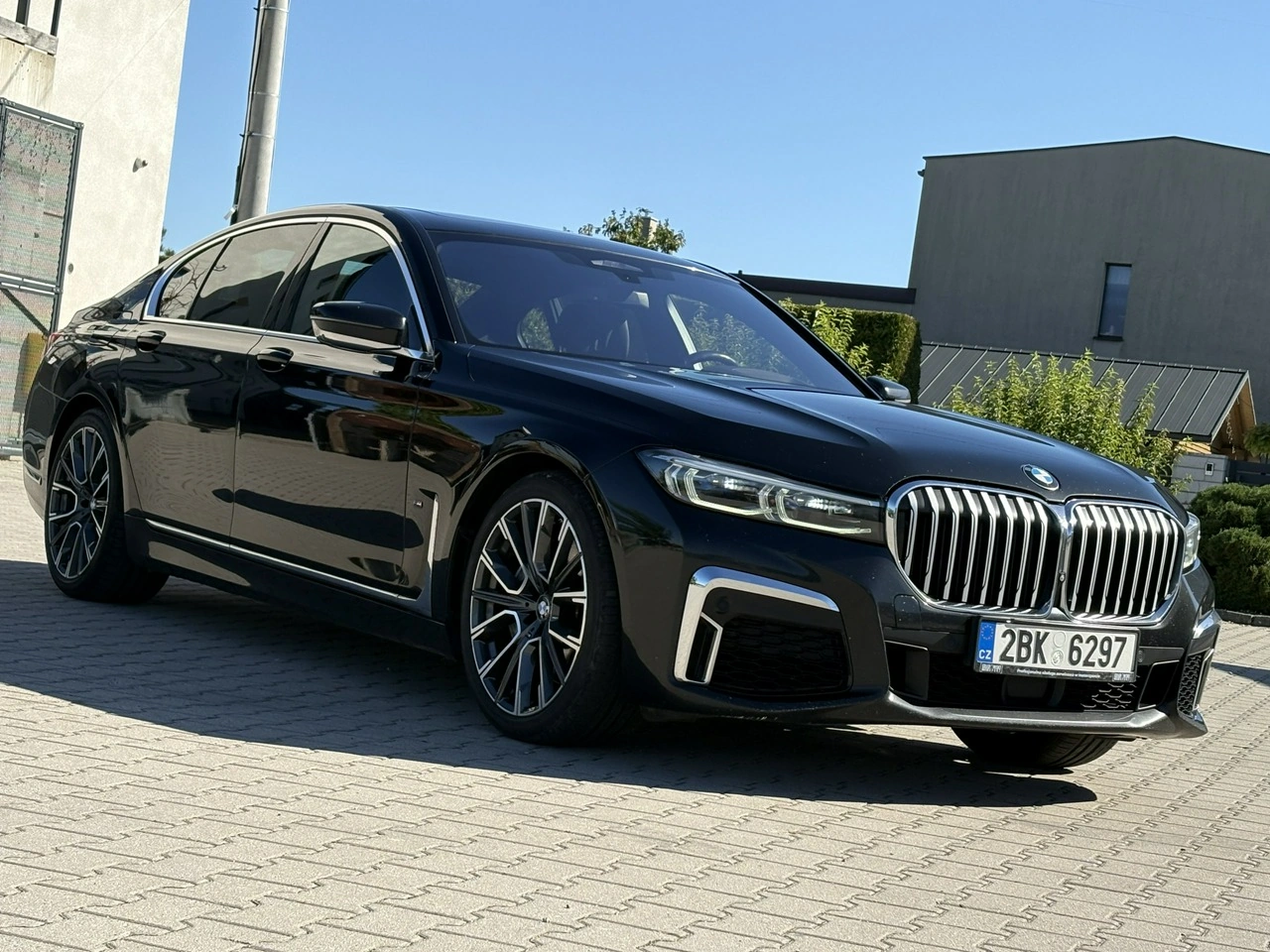 BMW 740 - Zdjęcie 2