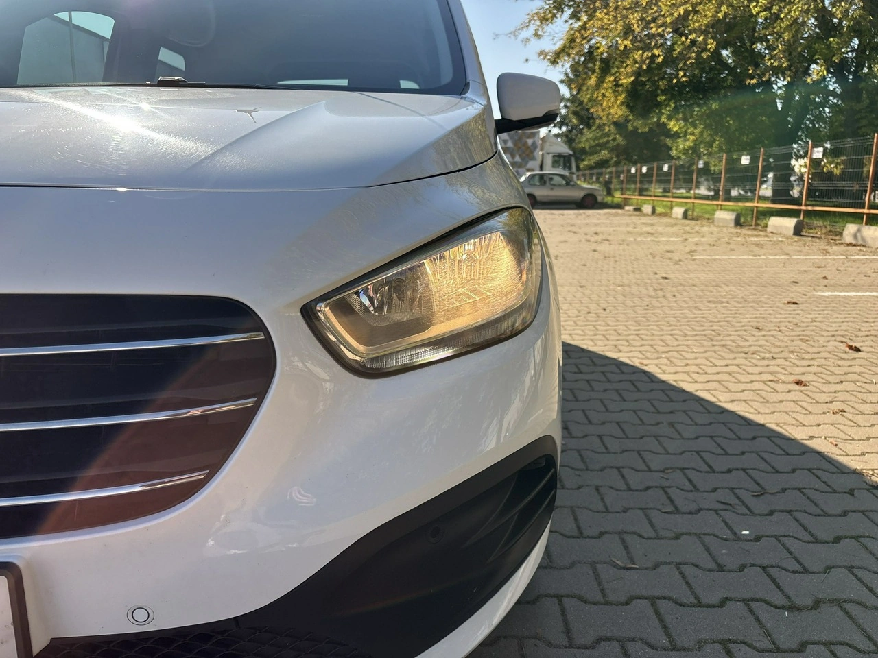 Mercedes T 180 d - Zdjęcie 8