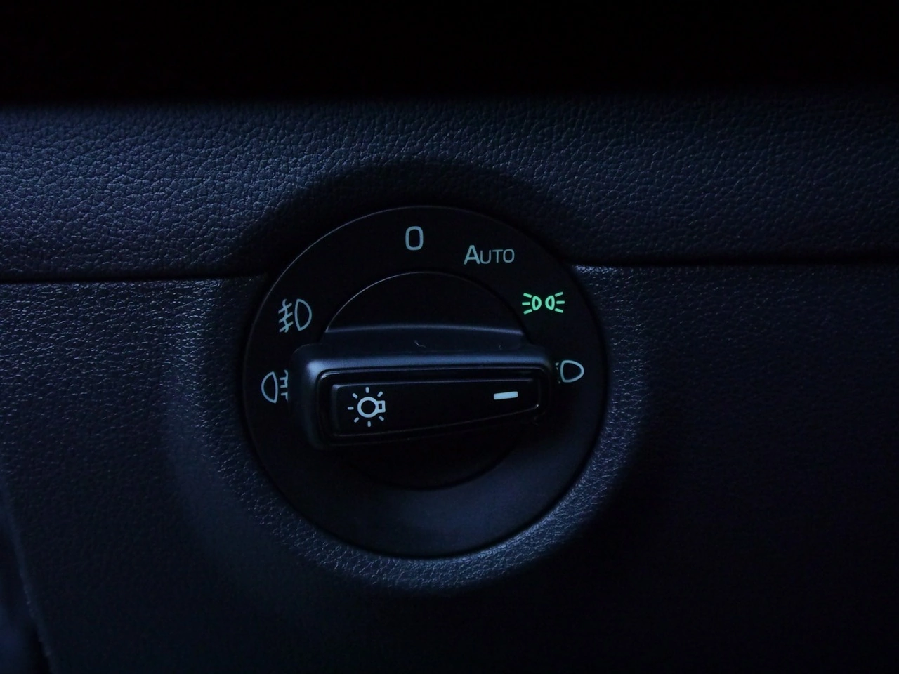 Skoda Octavia - Zdjęcie 37