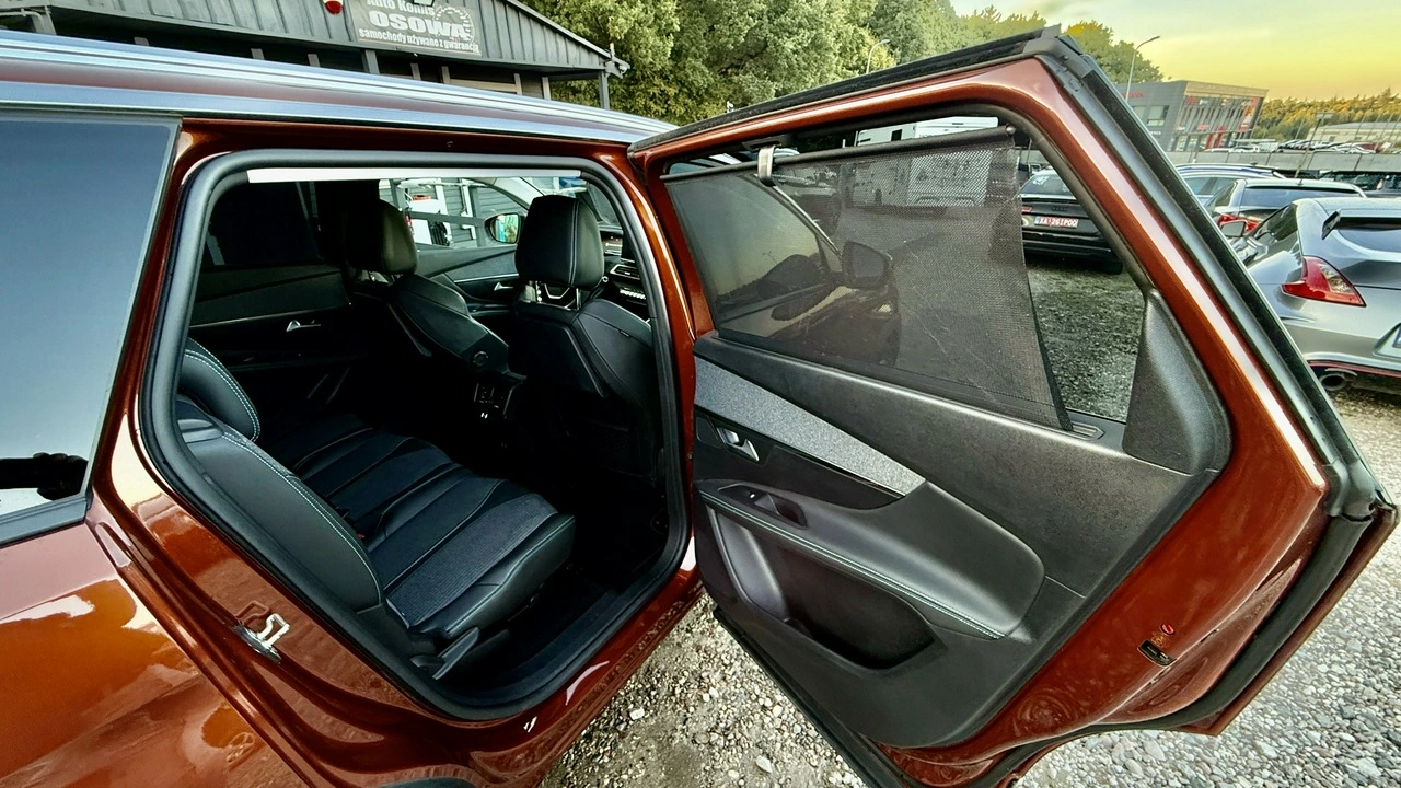 Peugeot 5008 - Zdjęcie 11